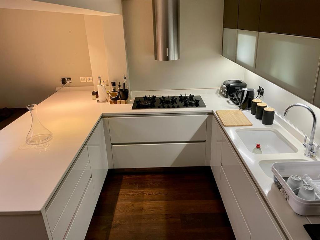 4 Floor Apartment In Covent Garden Londra Dış mekan fotoğraf
